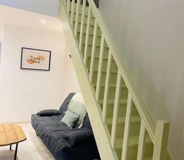 Chateauvillain House | La Cigogne