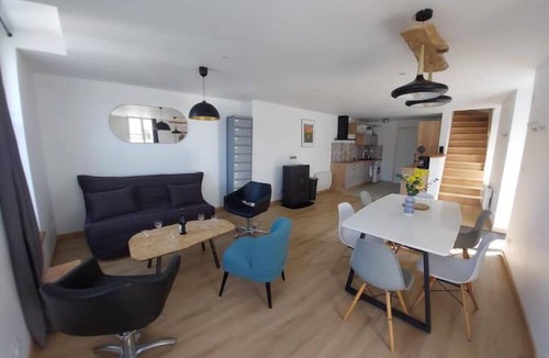 Thury-Harcourt House | La Cigogne, Moderne, Spacieux et Bien Placé