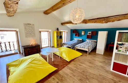 Bram House | La circulade - Maison de caractère avec jardin