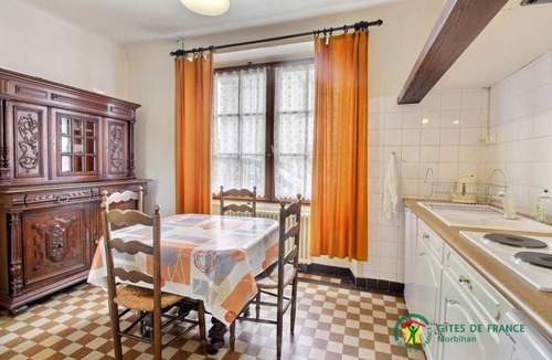 Rochefort-en-Terre House | La Cité Fleurie - Rochefort EN Terre