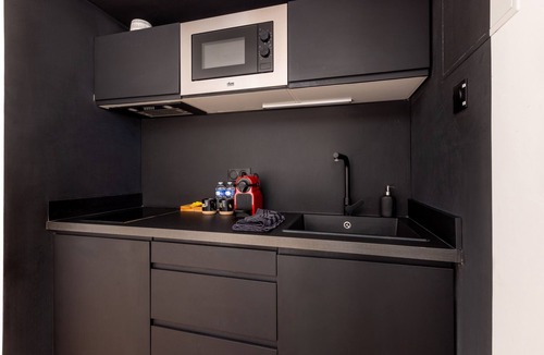 Old Lille Apartment | La Citadelle, backyard duplex apartment