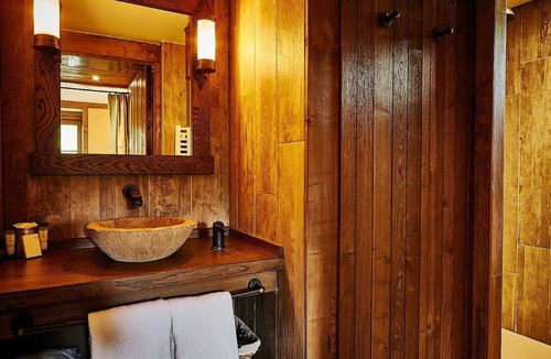 Plailly Hotel | La Cite suspendue