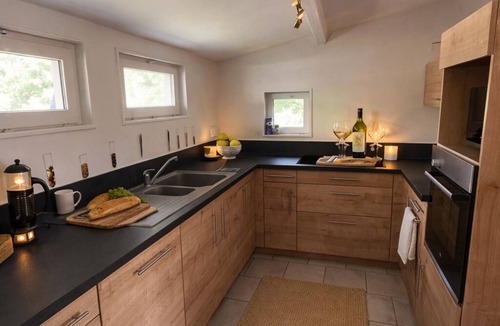 Upper Normandy House | La Clé d'Argent - Private Jacuzzi | Garden | Billiards - by Seine & Spa