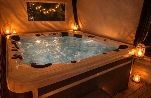 Upper Normandy House | La Clé d'Argent - Private Jacuzzi | Garden | Billiards - by Seine & Spa