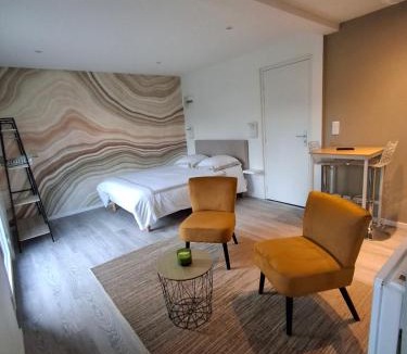 Coudekerque Apartment | La Clé des Bois