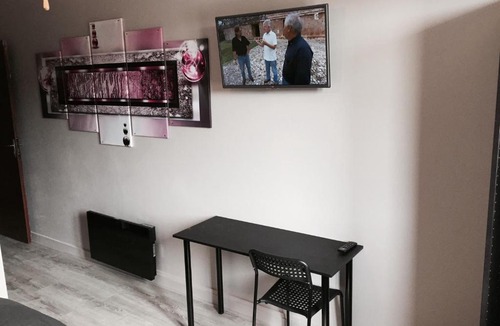 Champigny Hotel | La Clé des Champs