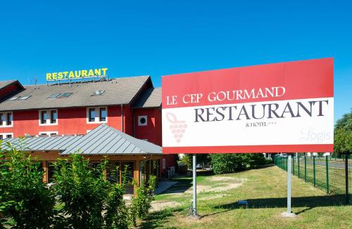 Montmelian Hotel | La Clé Des Champs