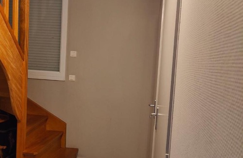 Roye Apartment | La Clé des Vignes 3