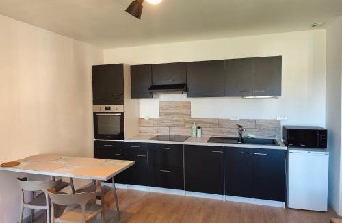 Roye Apartment | La Clé des Vignes