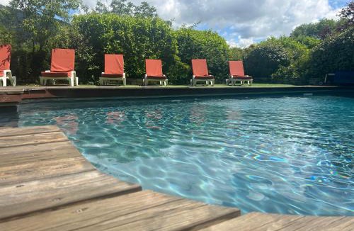 Saint-Auban-sur-L'Ouveze Hotel | La Clavelière