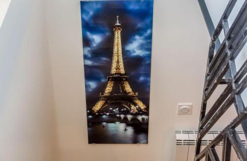 Vanves Apartment | La Cle des Expos "In Paris"