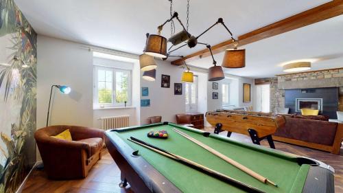 Le Parc House | La Clef Decamp Cornillières Maisonnettes 35 pers jacuzzi, jeux