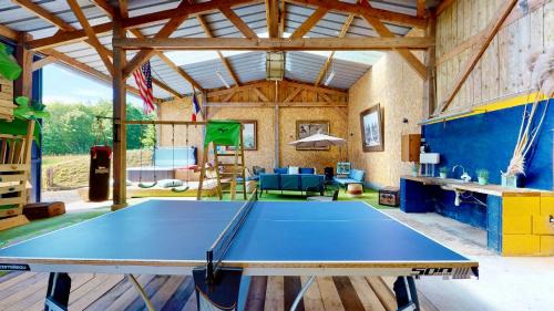 Le Parc House | La Clef Decamp Cornillières Maisonnettes 35 pers jacuzzi, jeux