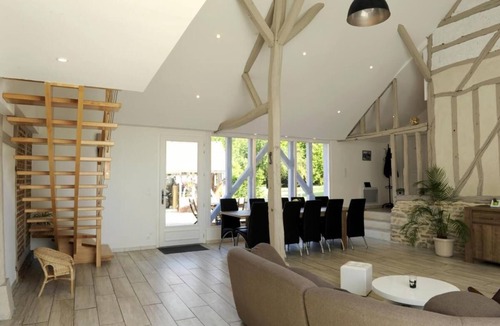 Clerey House | La Cler’Hier