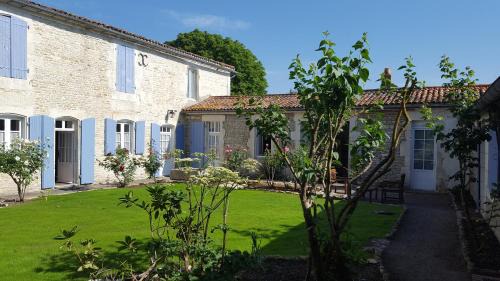 Champagne-les-Marais Bed & Breakfast | La Closeraie