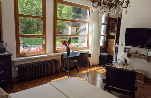 Droue-sur-Drouette Bed & Breakfast | La Closerie