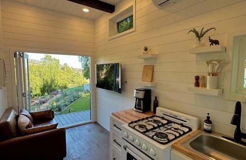 Rancho Palos Verdes House | LA Coastal View Oasis