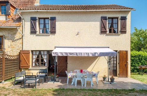 Saint-Genies House | La Coccinelle – Spacious and Family-Friendly Holiday Home in the Heart of the Périgord Noir