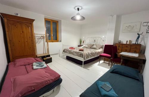 Parves et Nattages Bed & Breakfast | La Cocotte Rousse, ses Petits Déjeuners et sa Table
