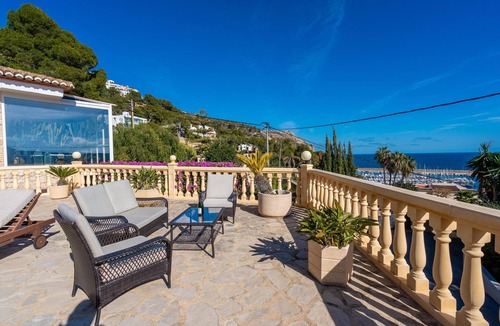 Aduanas Villa | La Cofa - Javea, Costa Blanca