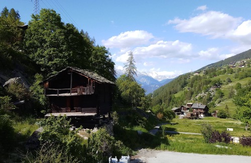 Graechen Apartment | La Collina House C Niedergrächen