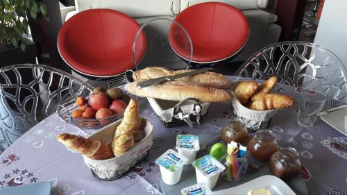 Baume-les-Dames Bed & Breakfast | La Colline aux Yeux Doubs