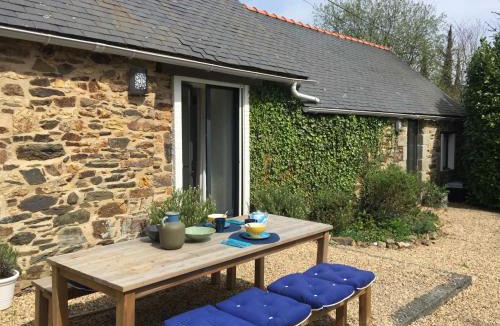 Locmaria-Berrien Apartment | La Colline des Renards