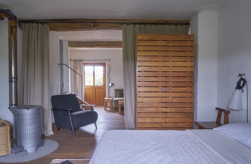 Iguerande Hotel | La Colline du Colombier