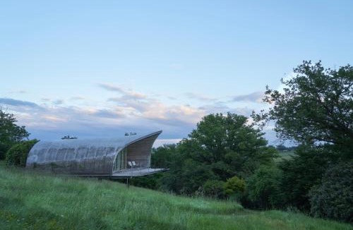 Iguerande Hotel | La Colline du Colombier