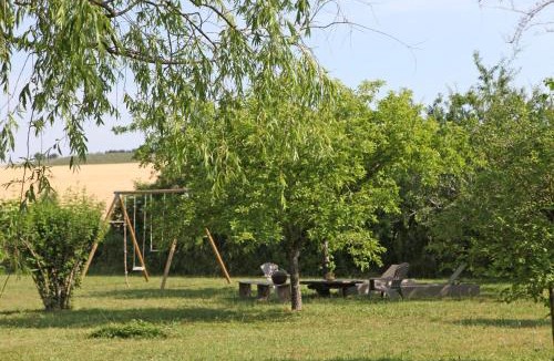 Saint-Pere House | La Colline Etoilee