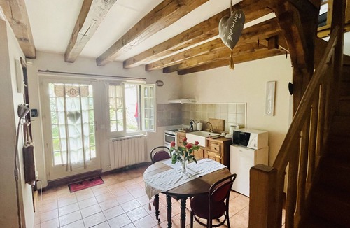 Sainte-Gemme-Moronval House | La Collinière