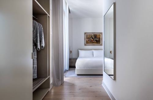Neartown Hotel | La Colombe d'Or Hotel