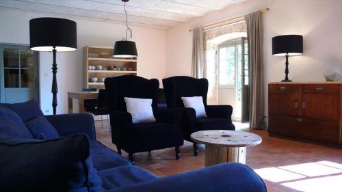 Lurcy-le-Bourg House | La Colombière