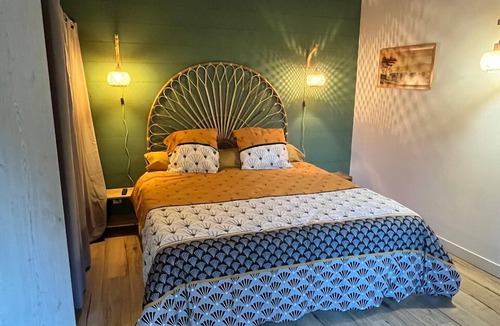 Collonges House | La Colonie d'Antan