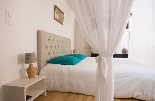 Pezenas Apartment | La Comédie de Pézenas - Appartements