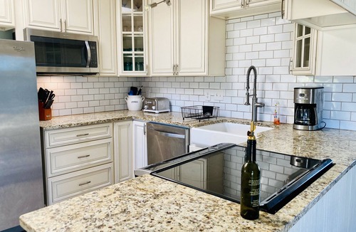 Panama City House | ~ La Conchita ~ w private pool & Firepit
