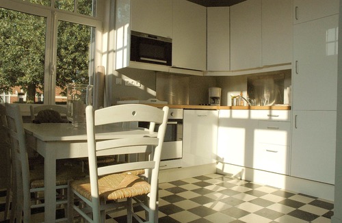 Sainghin-en-Melantois Cottage | La Conciergerie: Charming Cottage & Private Garden - Lille