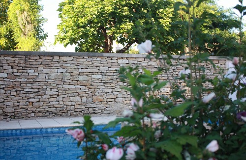 Meursault Villa | La Confrérie au Centre de la Bourgogne