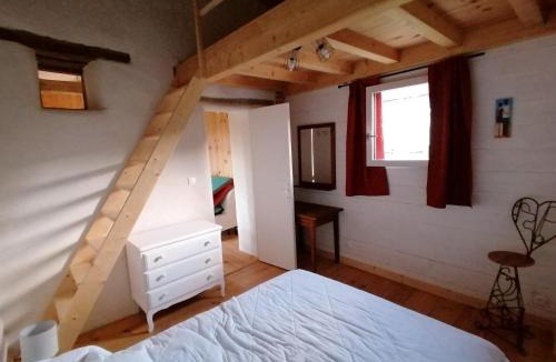 Masseube House | La Contesse