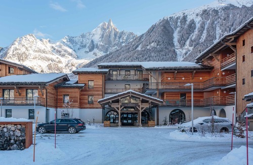 Chamonix-Mont-Blanc Apartment | La Cordee 412 Apartment