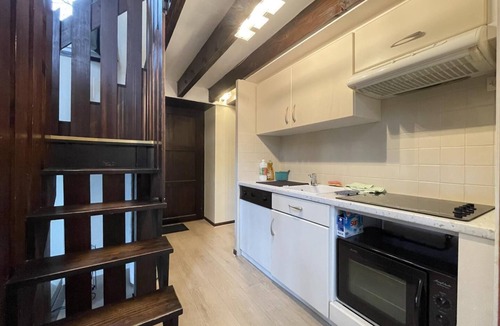 Louvie-Soubiron House | LA Coste - Louvie-soubiron