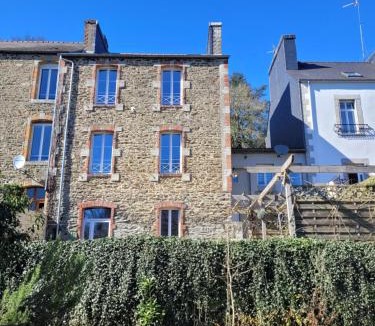 Callac House | La coulée pilette