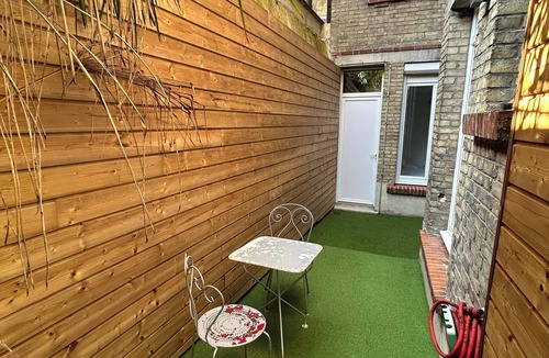 Barbatre Apartment | La Cour Barbatre | Terrasse
