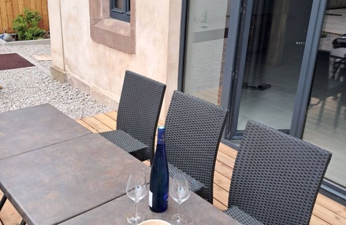 Zellwiller House | La cour cachée