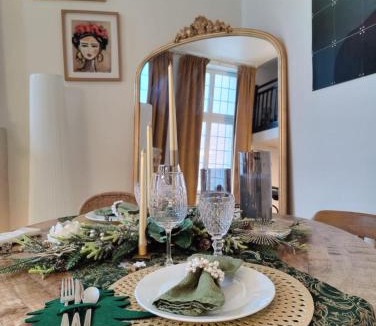Dieppe Apartment | La cour d Anvers