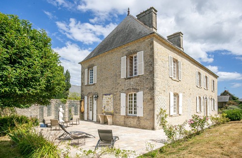 Audouville-la-Hubert House | La Cour d'Audouville
