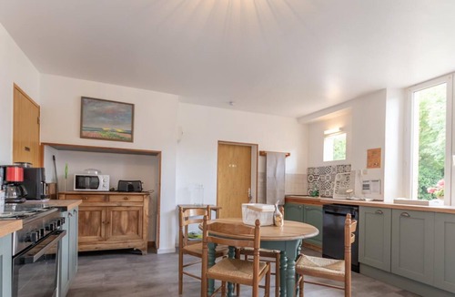 Vouzy House | La Cour de Marie-Mariette