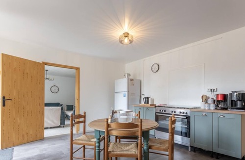 Vouzy House | La Cour de Marie-Mariette