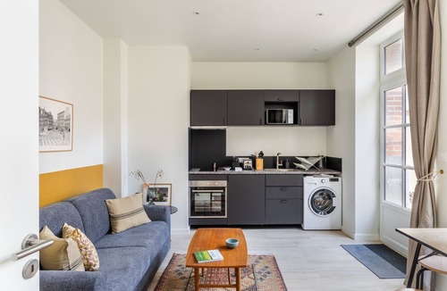 Centre Apartment | La Cour des Carmélites - Appartement calme en centre-ville