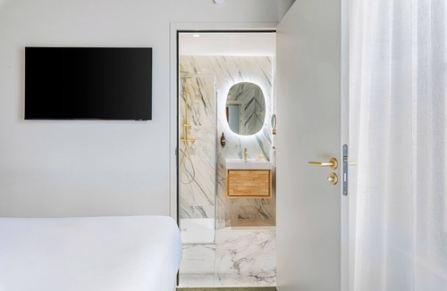 Annecy Old Town Hotel | La Cour du 6